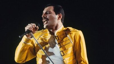 Hayatta olmasalar da