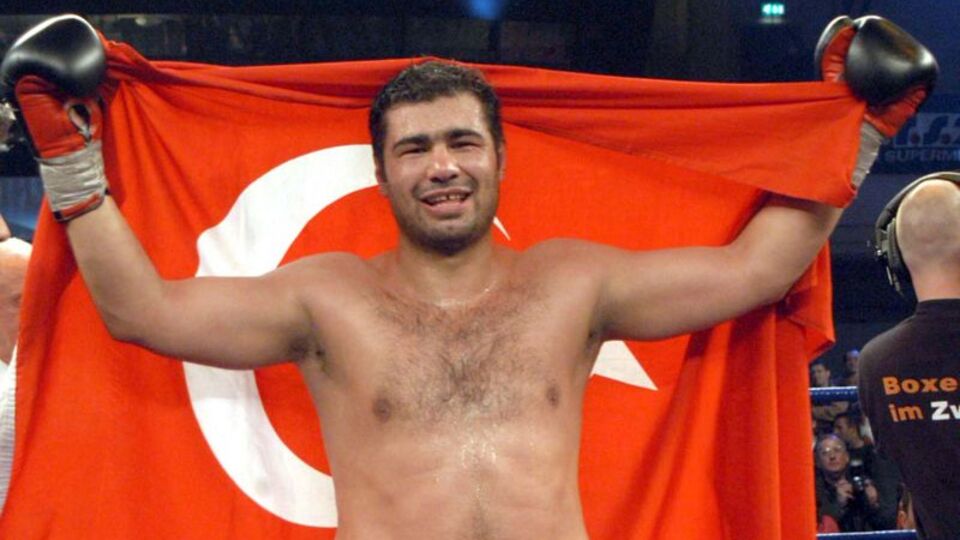 Sinan Şamil Sam'ın ölümünün üzerinden 9 yıl geçti