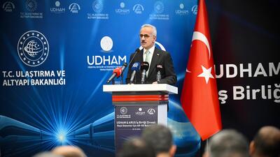 'Demiryolunda dünyadan 1 milyar dolar pay alıyoruz'