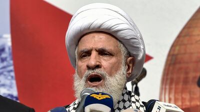 Hizbullah'ın yeni lideri Naim Kasım kim?