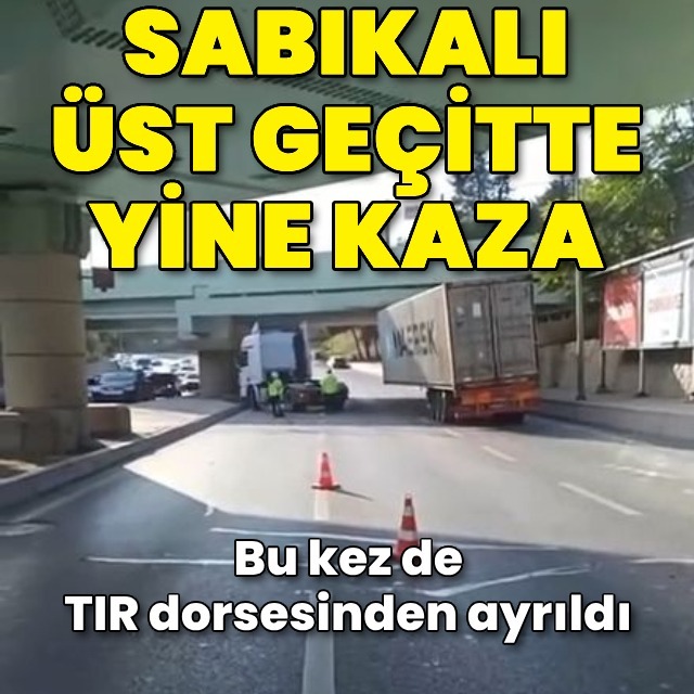 Sabıkalı üst geçitte yeni kaza!