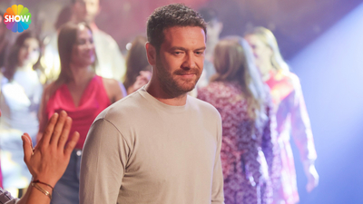 Yine ekrana kilitledi