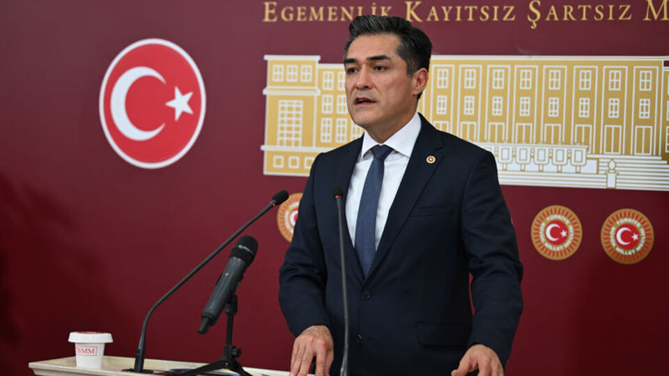 İYİ Parti'den Ahmet Özer açıklaması