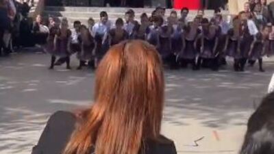 İlkokulda şarkılı dans gösterisine soruşturma