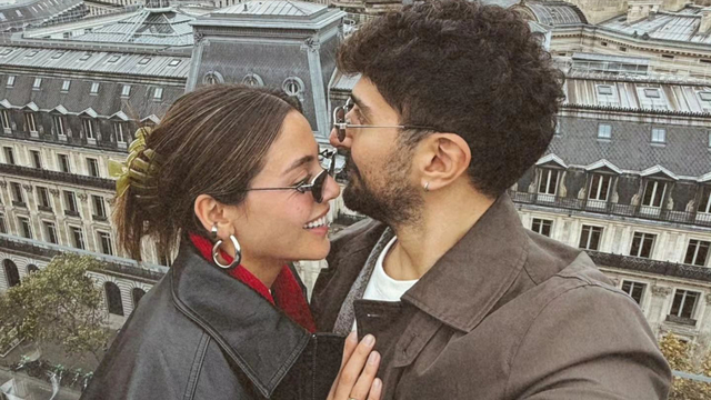Âşıklar Paris'te