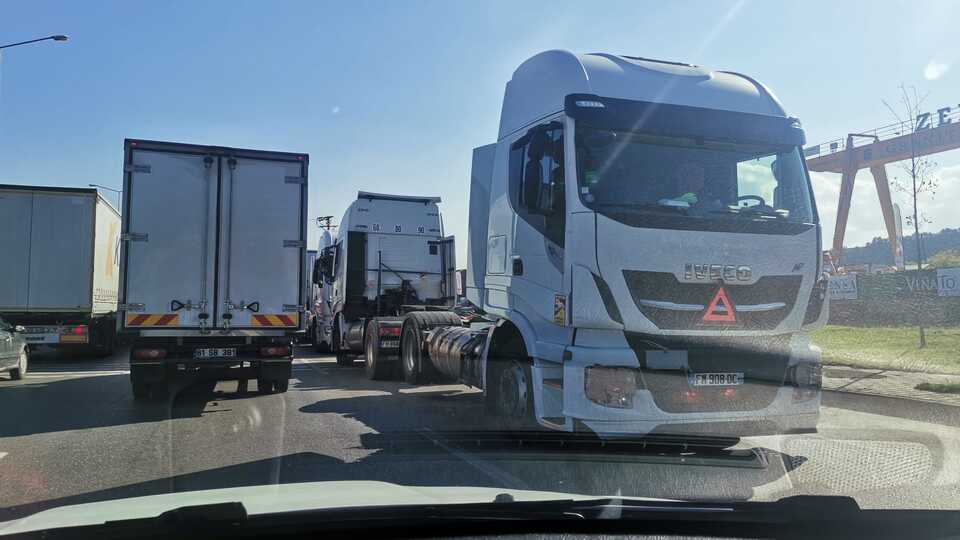 Kafaları karıştıran görüntü! Sürücüler tedirginlik yaşadı