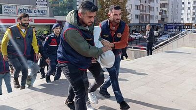 Bebeğine cinsel istismardan tutuklandı! Cezaevinde hayatına son verdi!
