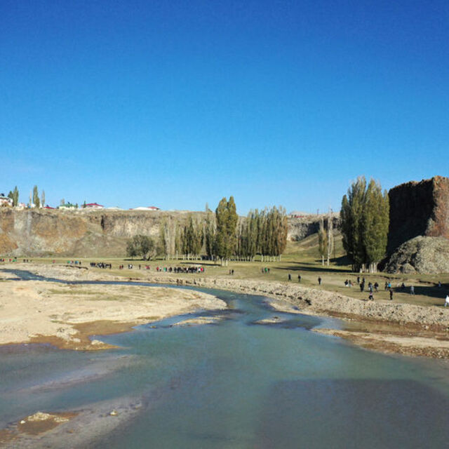 Ağrı'da tarihi ve doğal güzellikler turistlerin rotasında