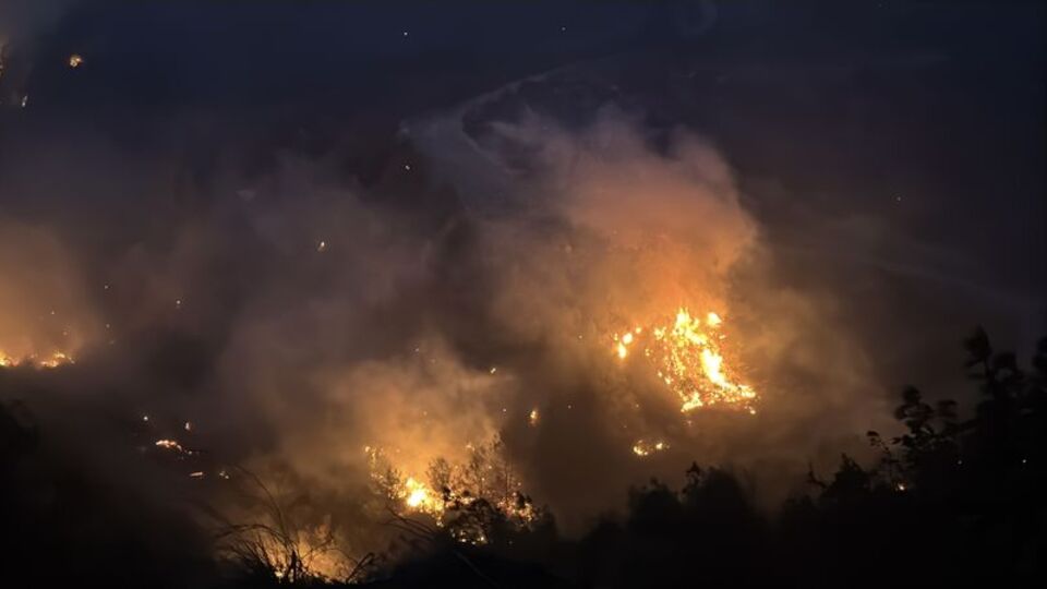 Hatay'daki yangın sürüyor