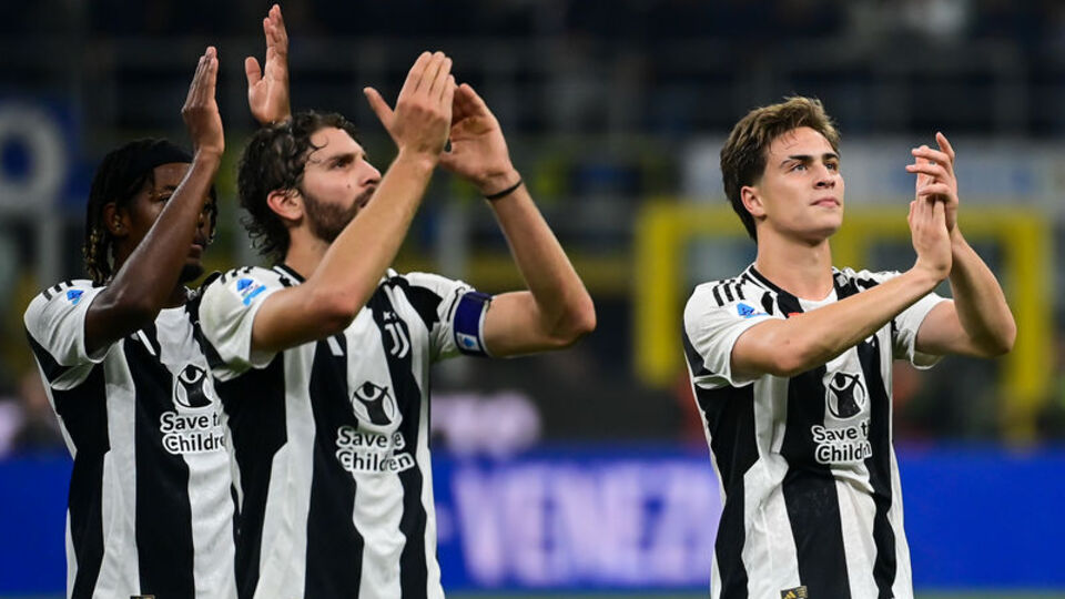 Kenan'lı Juve ilk yarıda fişi çekti!