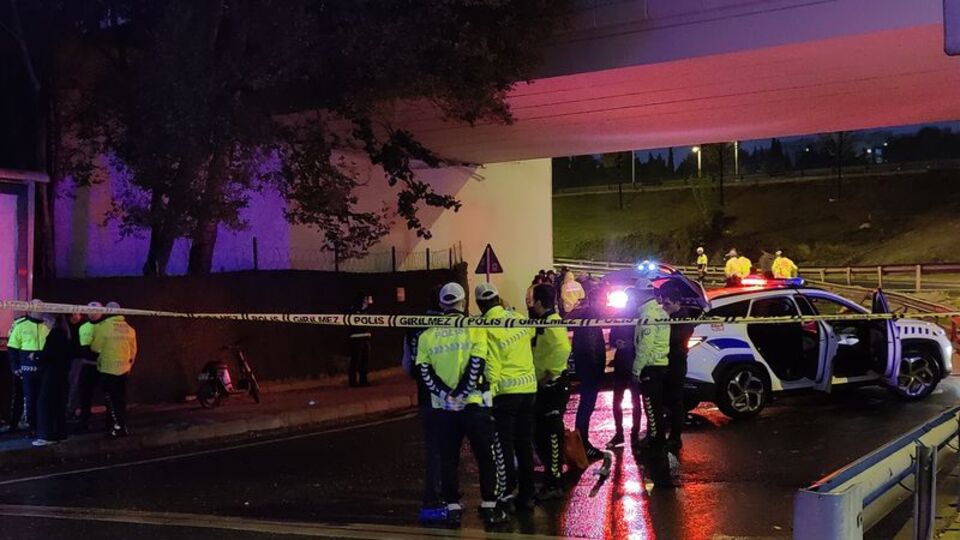 İstanbul'da kahreden olay! Trafik polis şehit oldu