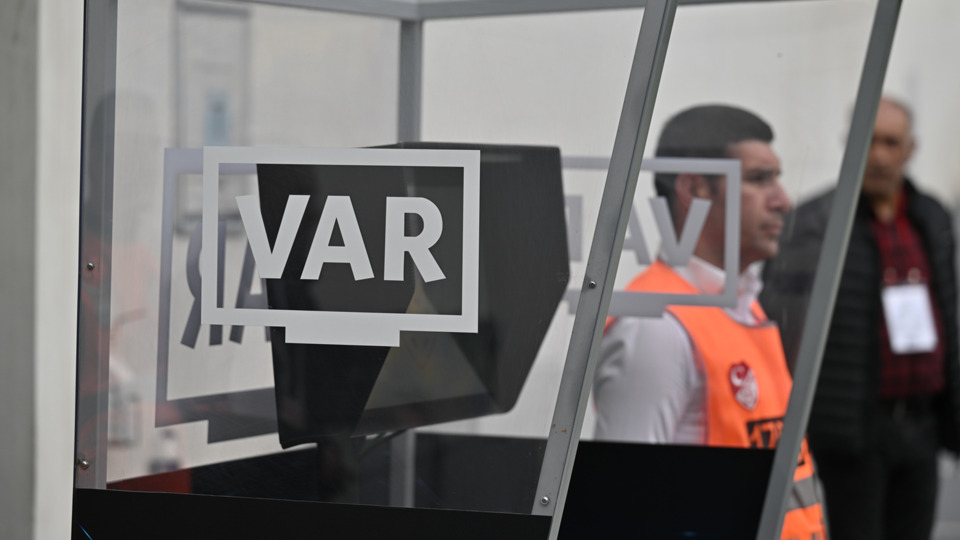 Dev maçın VAR hakemi açıklandı!