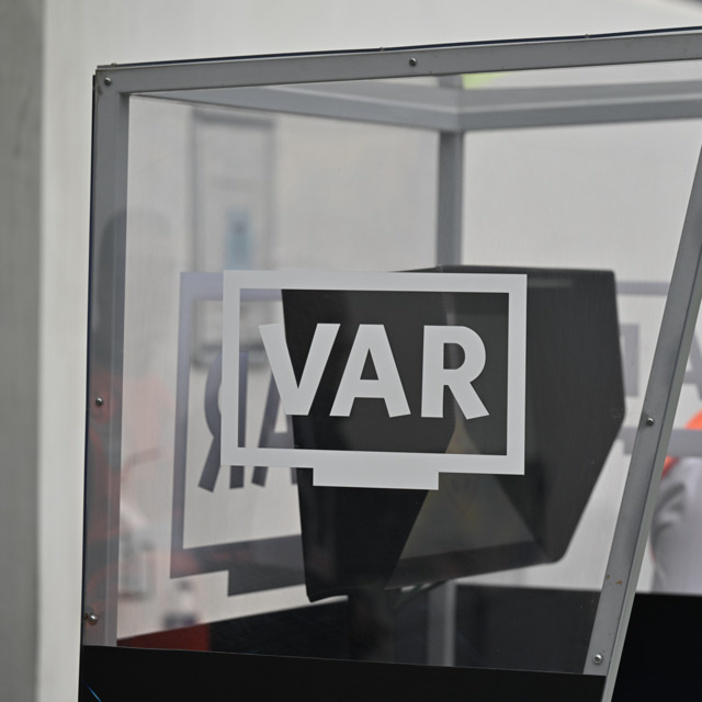 Dev maçın VAR hakemi açıklandı!