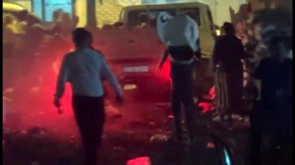 Kına gecesinde ortalık karıştı! Kamyonetle kalabalığa daldı