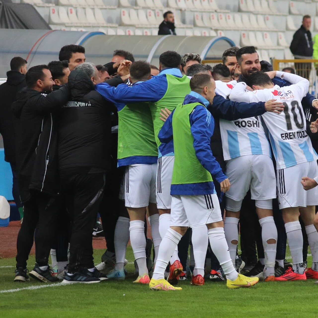 Erzurumspor, evinde Amedspor'u devirdi!