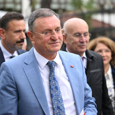 CHP, Lütfü Savaş'ı kesin ihraç istemiyle disipline sevk etti