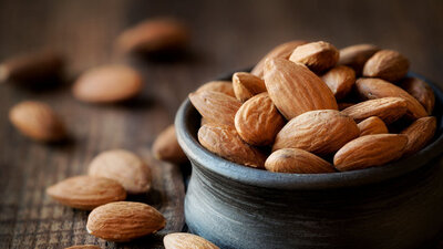 Bademin Bilinmeyen Faydaları