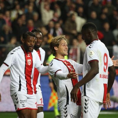 Samsunspor Antalyaspor'u rahat geçti!