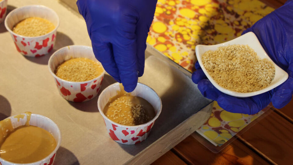 Glütensiz yiyecek tarifleri kitapta toplanıyor