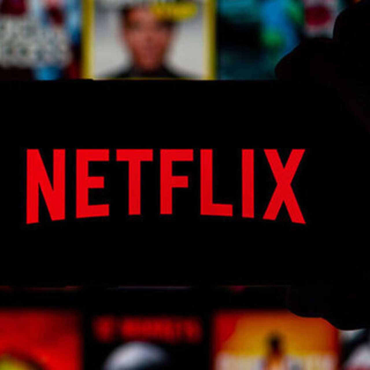 Netflix'in Avrupa'daki 2 ofisi arandı