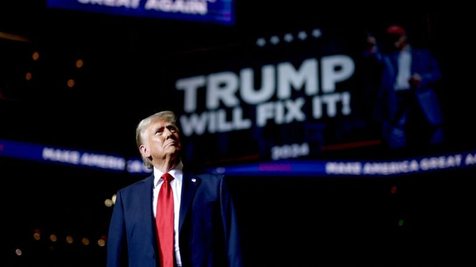 Trump oyunu kullandı