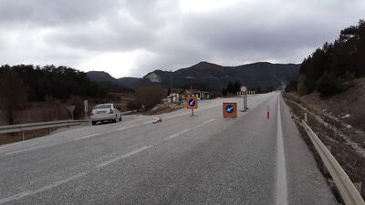 Akyazı-Nallıhan kara yolu trafiğe kapatıldı
