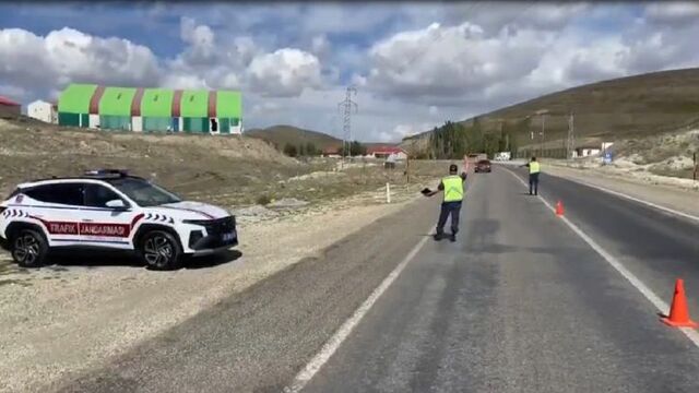 Erzurum'da 240 araç trafikten men edildi