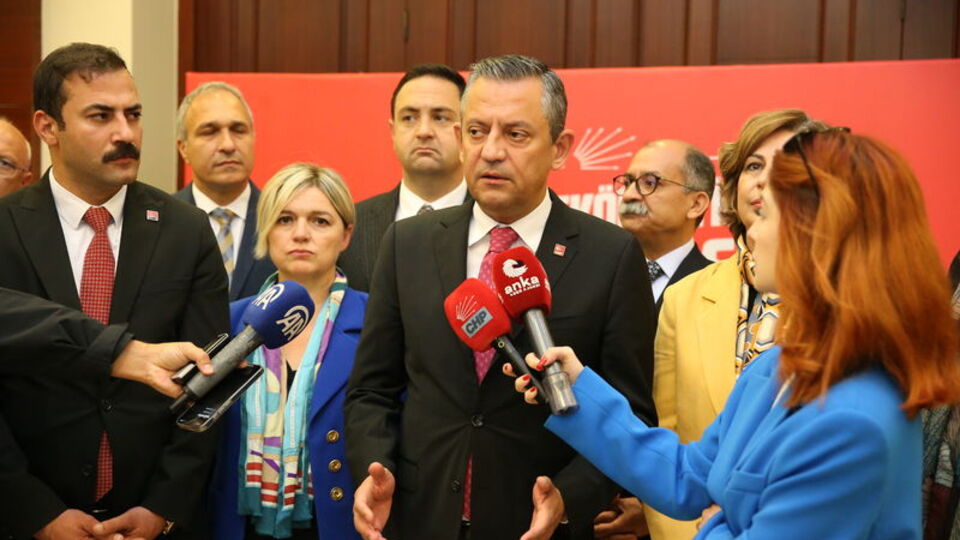 Özel'den Kalın'a çağrı