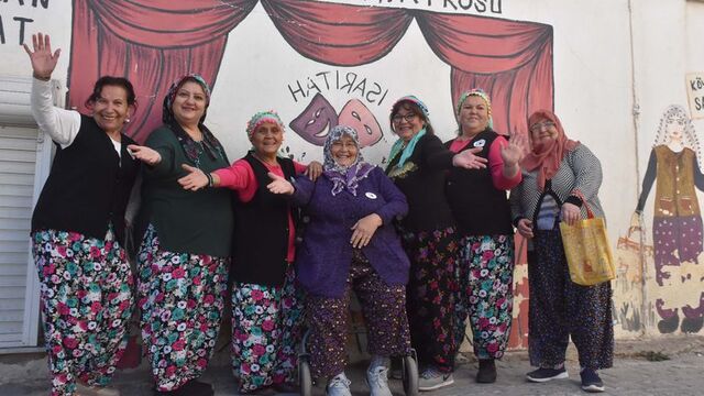 Köy kadınları tiyatroyla sosyalleşti