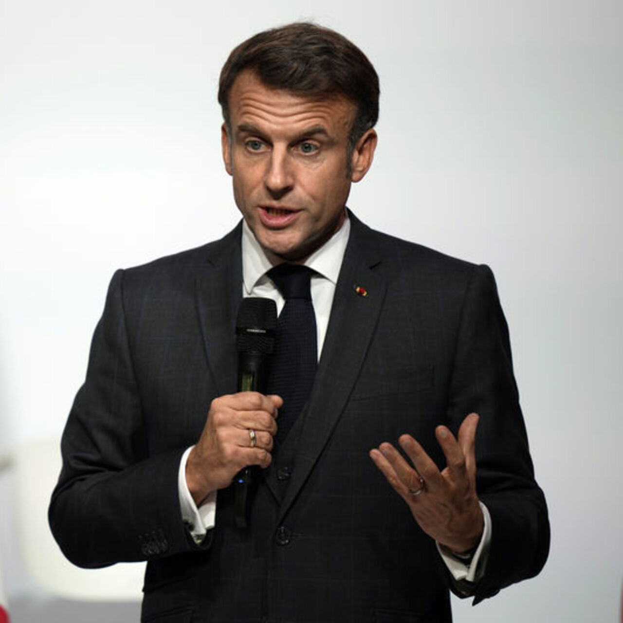 Macron'dan 'ABD' çıkışı