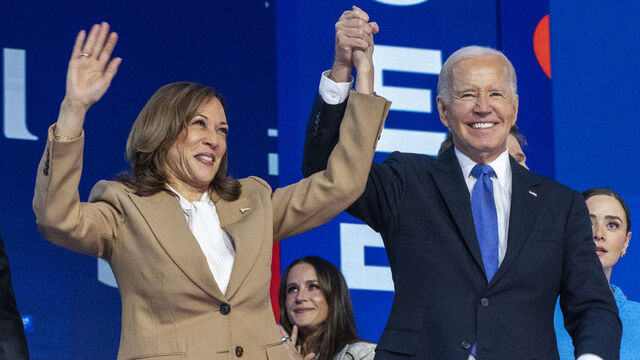 "Demokratlar Biden'ın kibrine sinirli"