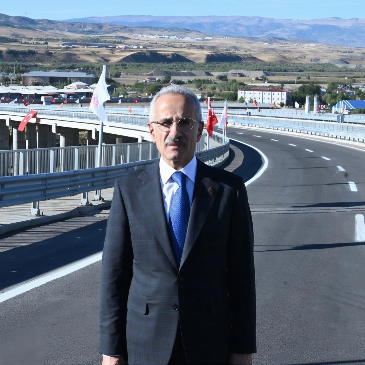 Motorcu dostu bariyerler 177 kilometreye ulaştı