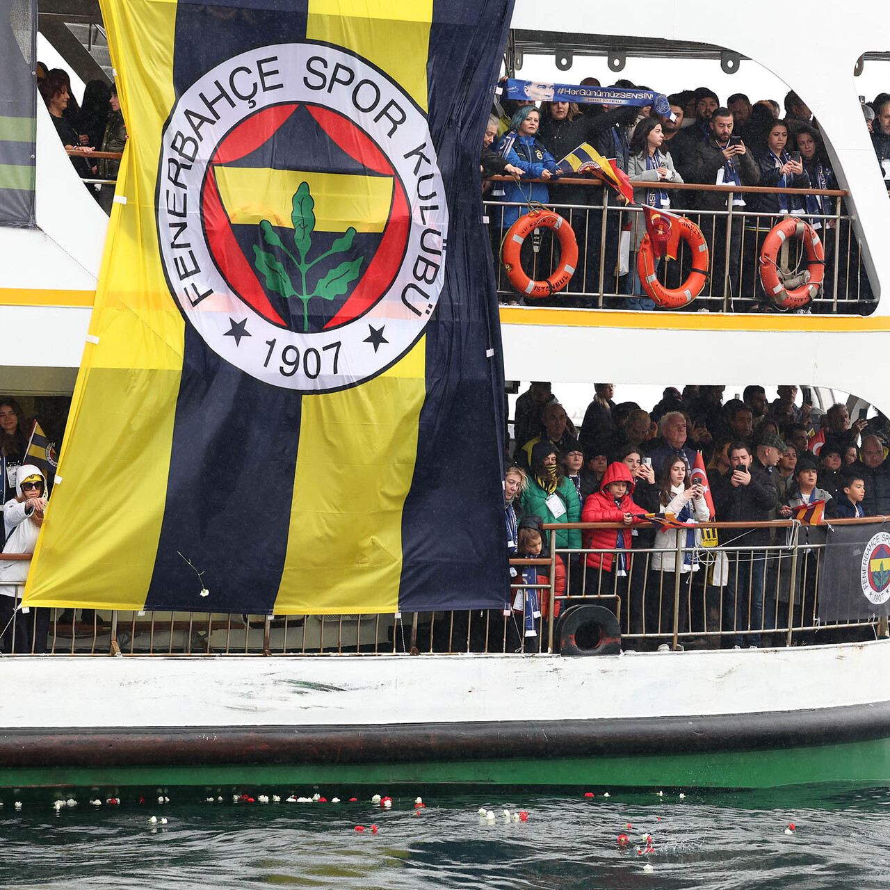 Fenerbahçe Kulübü, Atatürk'ü andı