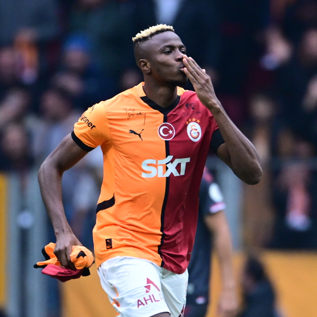 Osimhen'den Süper Lig'de bir ilk!