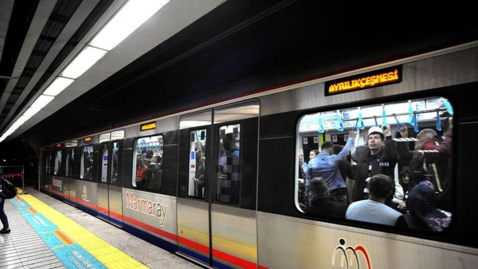 Marmaray'da kavga