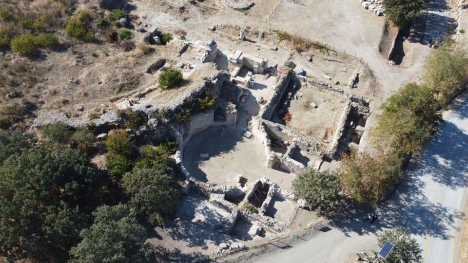 1850 yıllık yapı eski formuna kavuşturuluyor