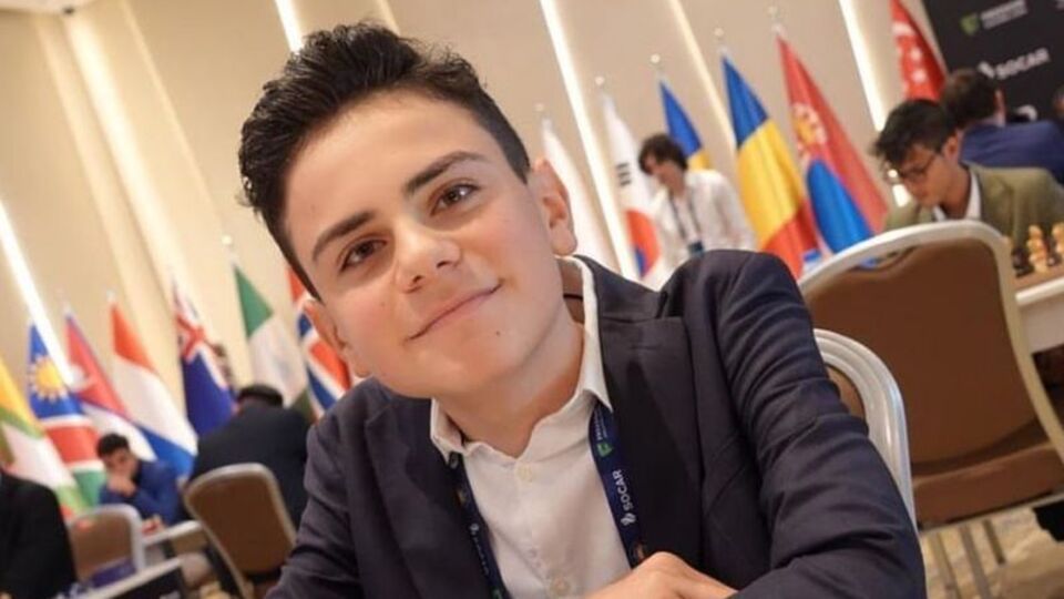 Ediz Gürel dünya sıralamasında ilk 100'e girdi!