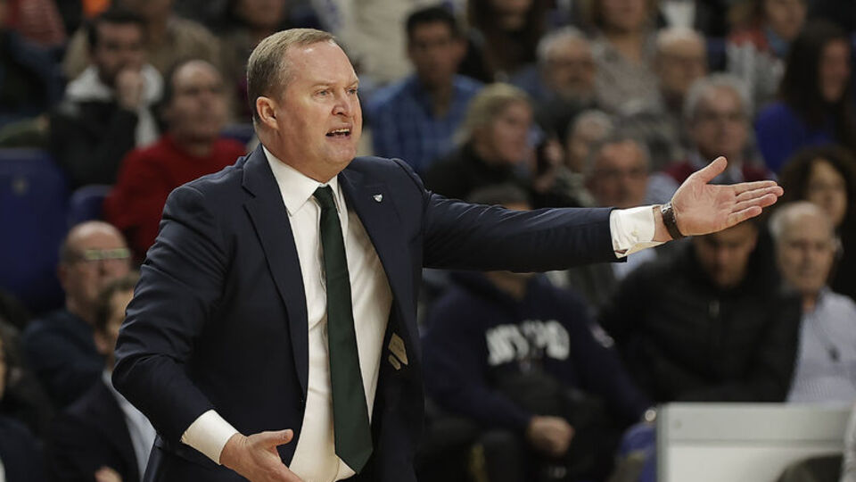 Manisa'ya Litvanyalı başantrenör!