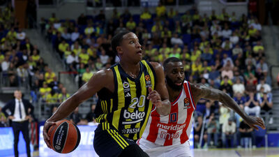 F.Bahçeli yıldızın tarak kemiği kırıldı!