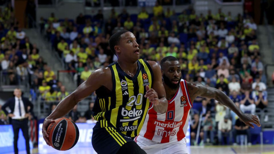 F.Bahçeli yıldızın tarak kemiği kırıldı!