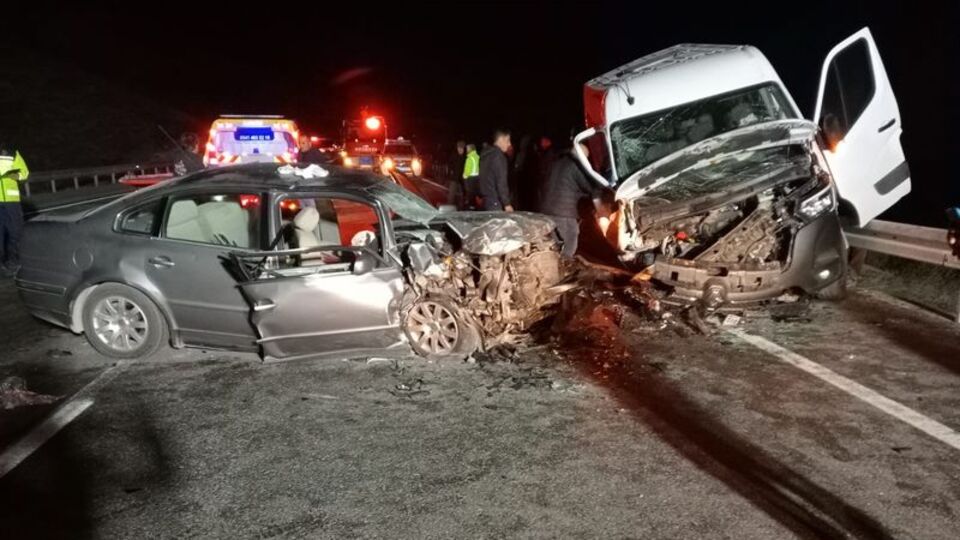 Yozgat'ta kaza: 3 ölü, 5 yaralı