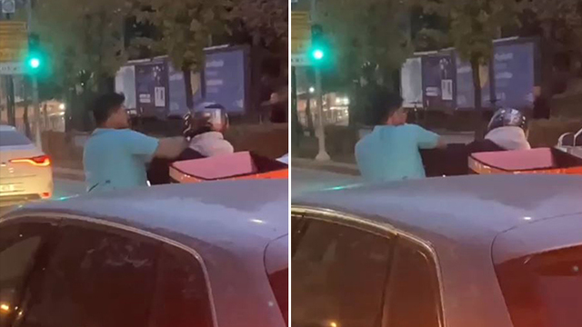 Trafikte motokuryeye yumruklu saldırı