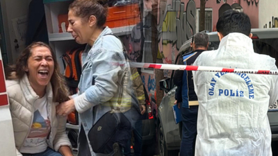 Üzerine tamirini yaptığı asansör düştü!