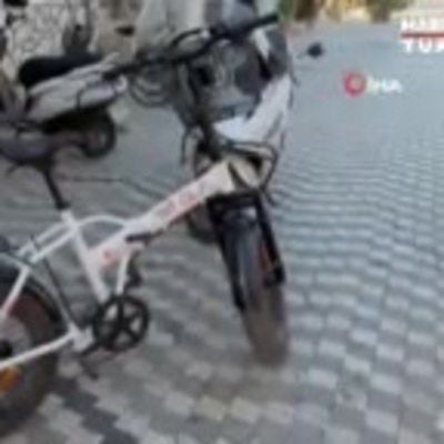 Iphone ile motosikletini takas etti, üzerine de 1 hafta bedava kavurma yiyecek