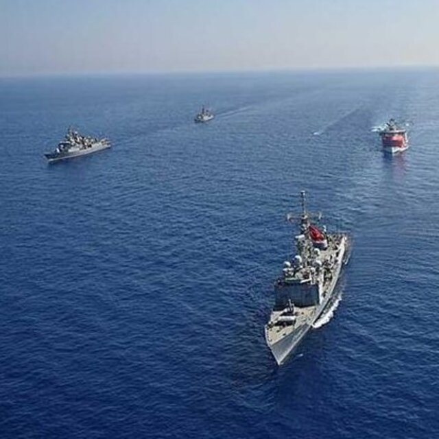 Türk savaş gemileri KKTC limanlarını ziyaret edecek