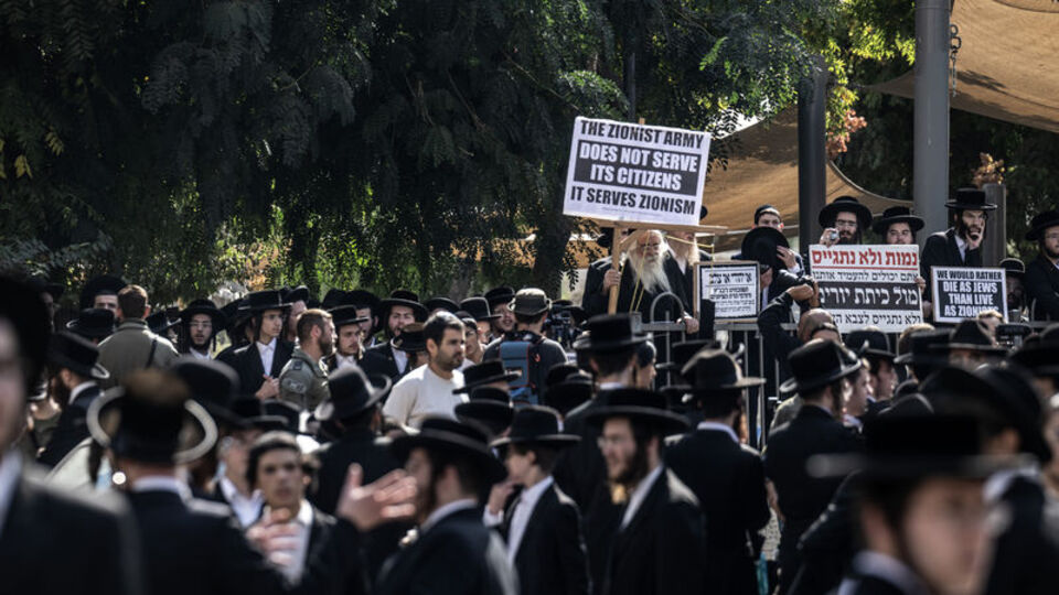 İsrail'de Harediler askere çağırılacak