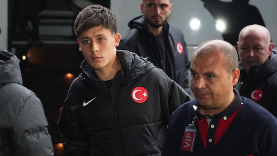 A Milli Futbol Takımı, Kayseri'ye gitti