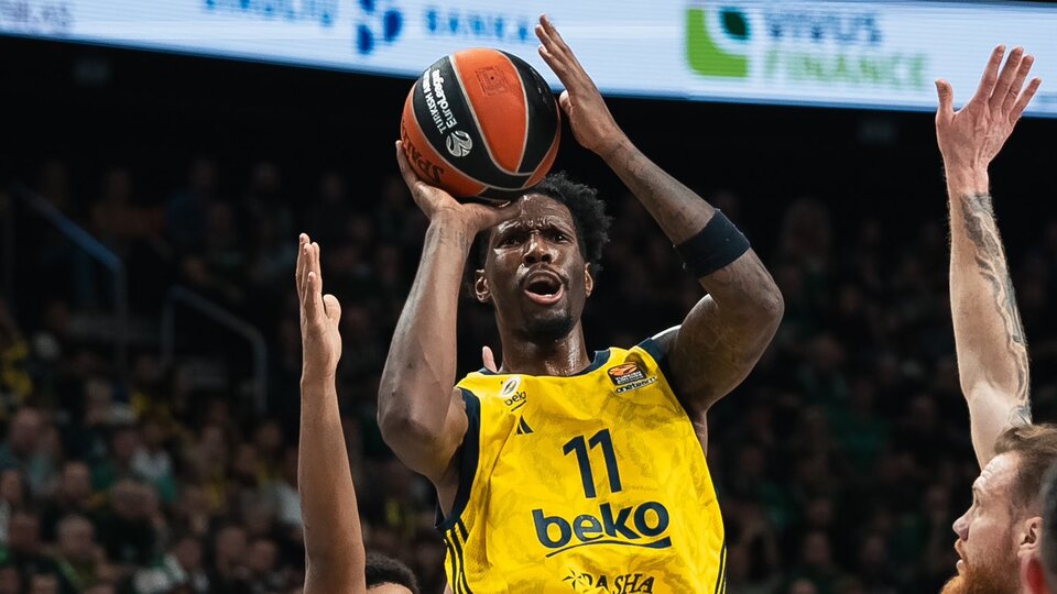 F.Bahçe fırtınası Litvanya'da da esti!