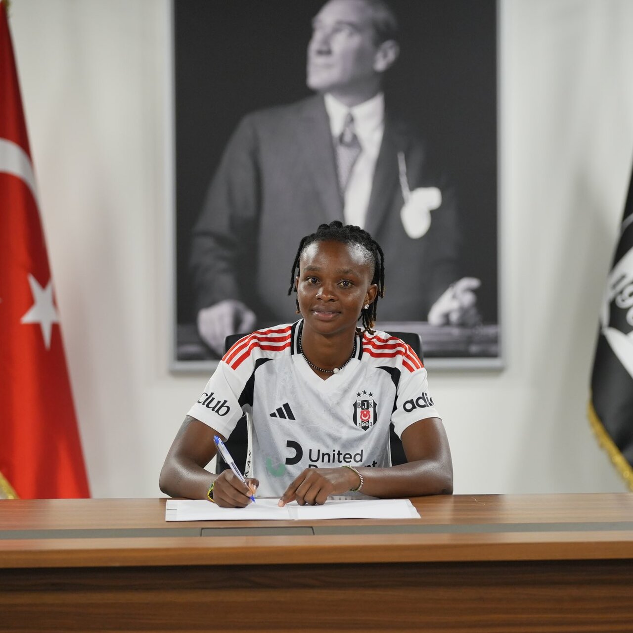 Beşiktaş'a Kenyalı golcü