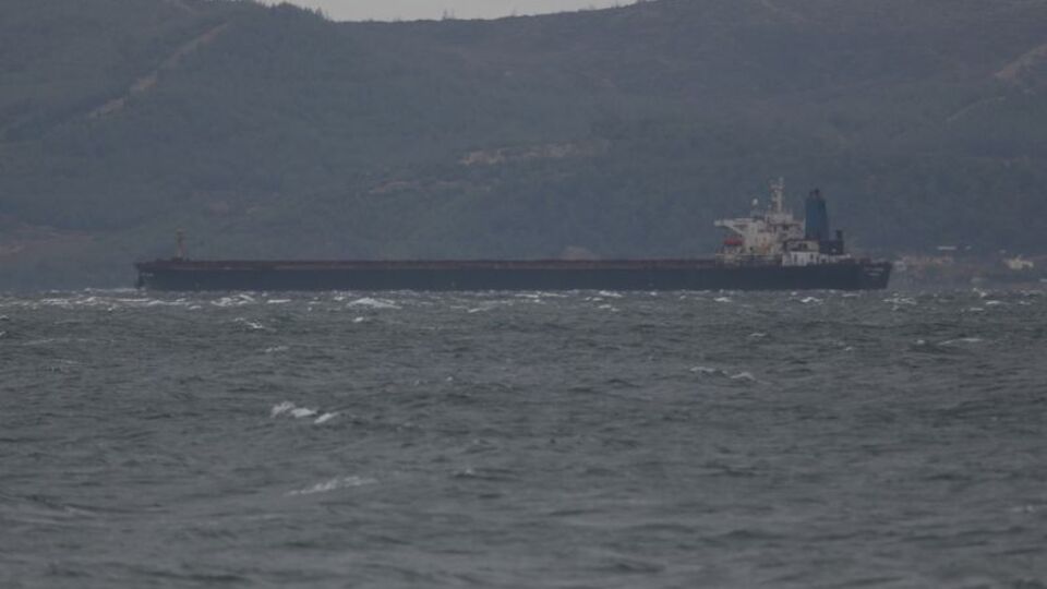Çanakkale Boğazı'nda gemi arızası!